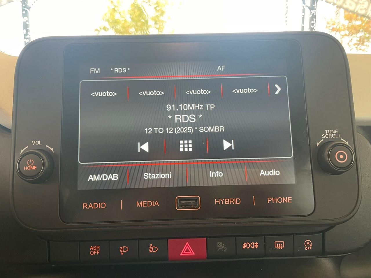 Fiat Pandina CROSS 1.0 FireFly S&S Hybrid 70CV