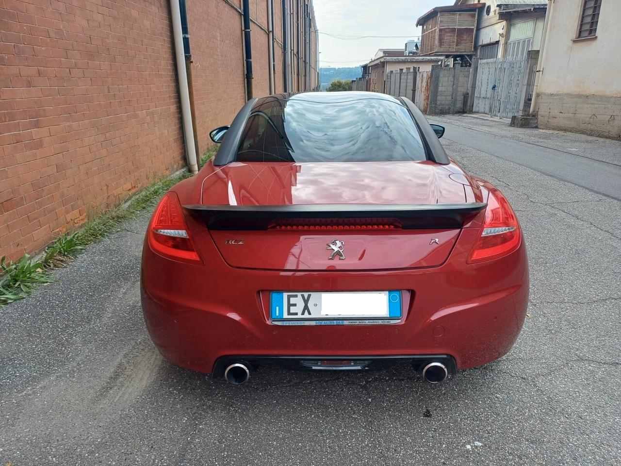 Peugeot RCZ R THP 270