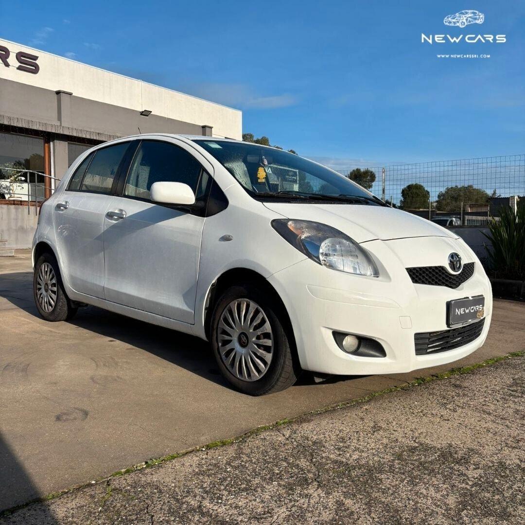 Toyota Yaris 1.0 5 porte Sol