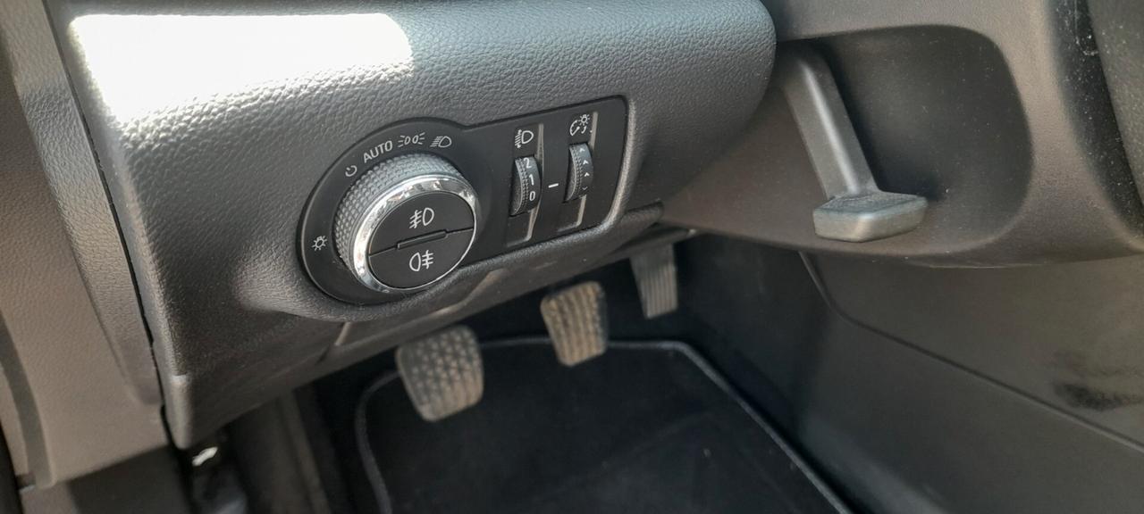 Opel Astra 1.7 CDTI 110CV 5 porte Cosmo berlina