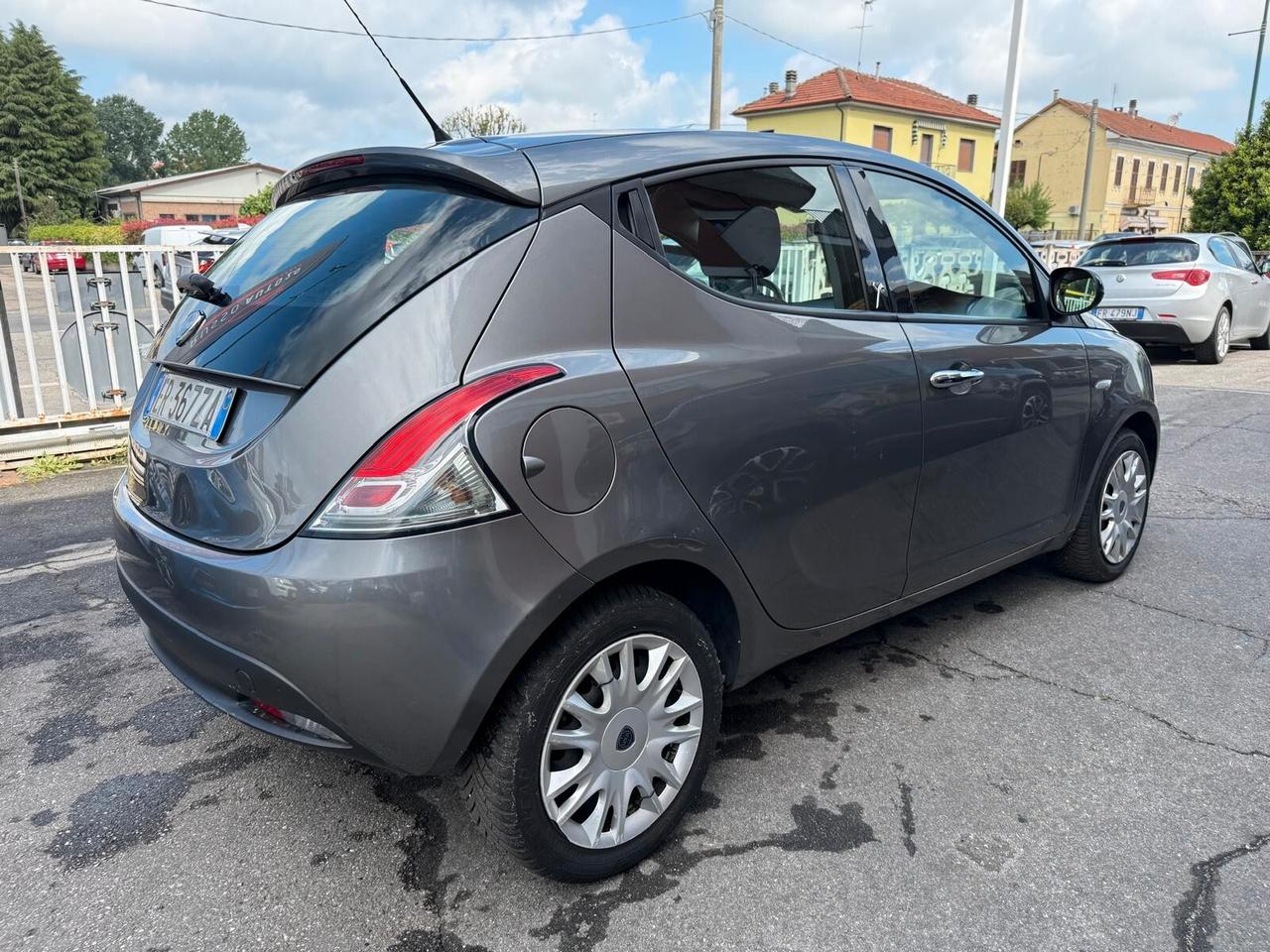 Lancia Ypsilon 1.3 MJT 16V 95 CV 5 porte S&S Platinum