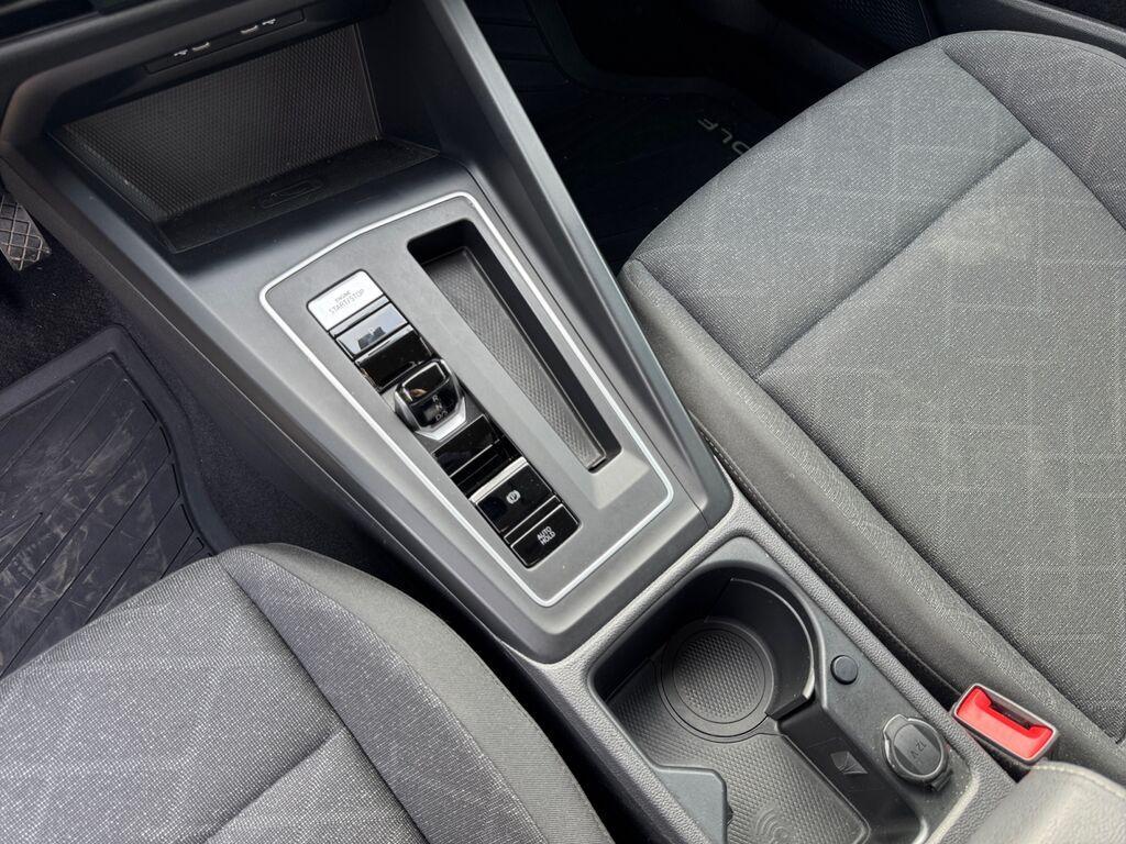 Volkswagen Golf VIII 2020 2.0 TDI 115CV DSG Life