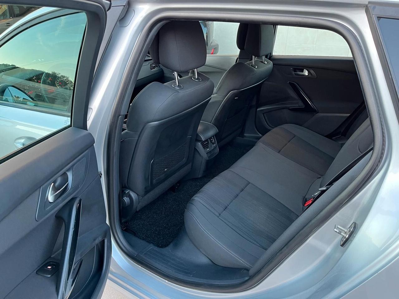 Peugeot 508 1.6 HDi 115CV SW Access