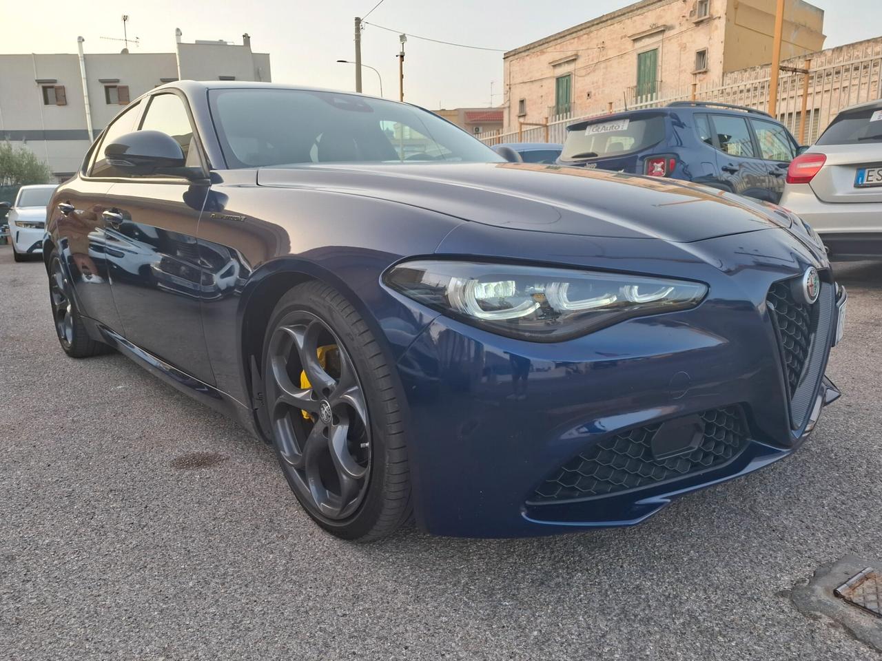 Alfa Romeo Giulia 2.2 allestimento " COMPETIZIONE "