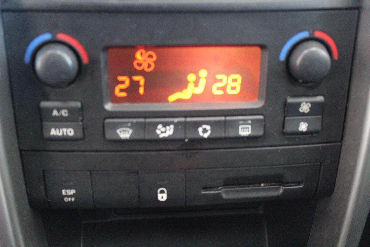 PEUGEOT - 207 - HDi 70CV 5p. XS