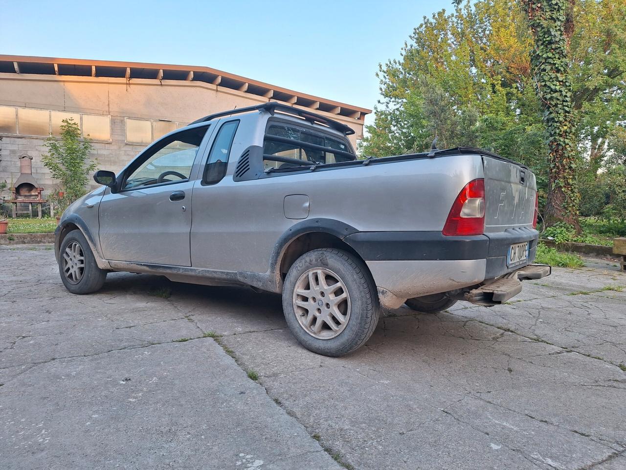 Fiat Strada 1.9 diesel Pick-up