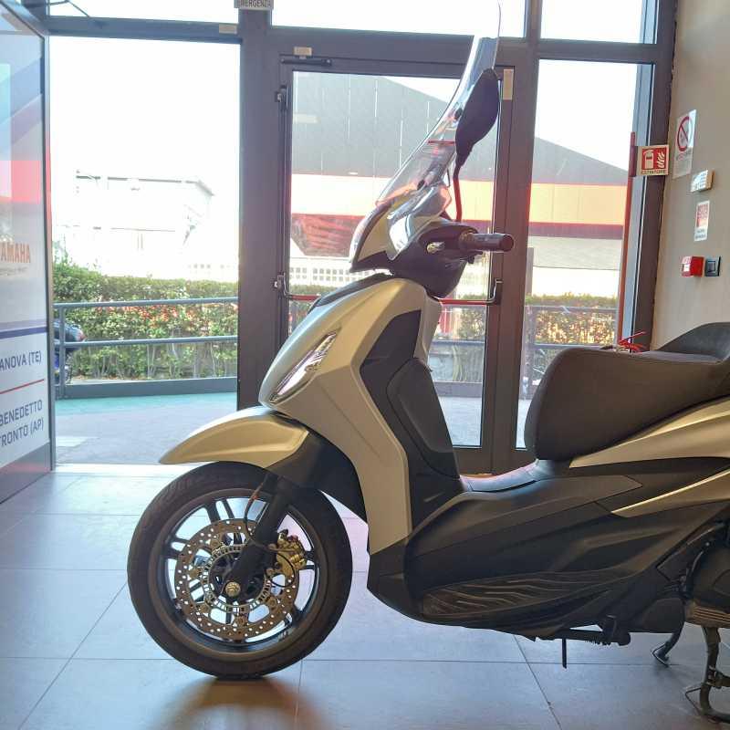 Piaggio Beverly 300 S - 2023
