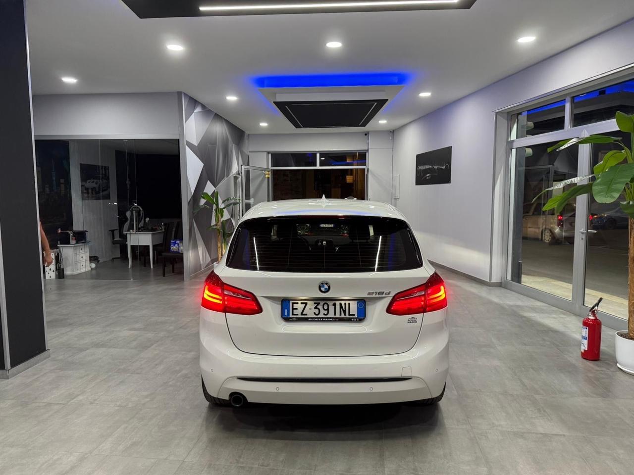 Bmw Serie 2 218d Sport-112.000 km