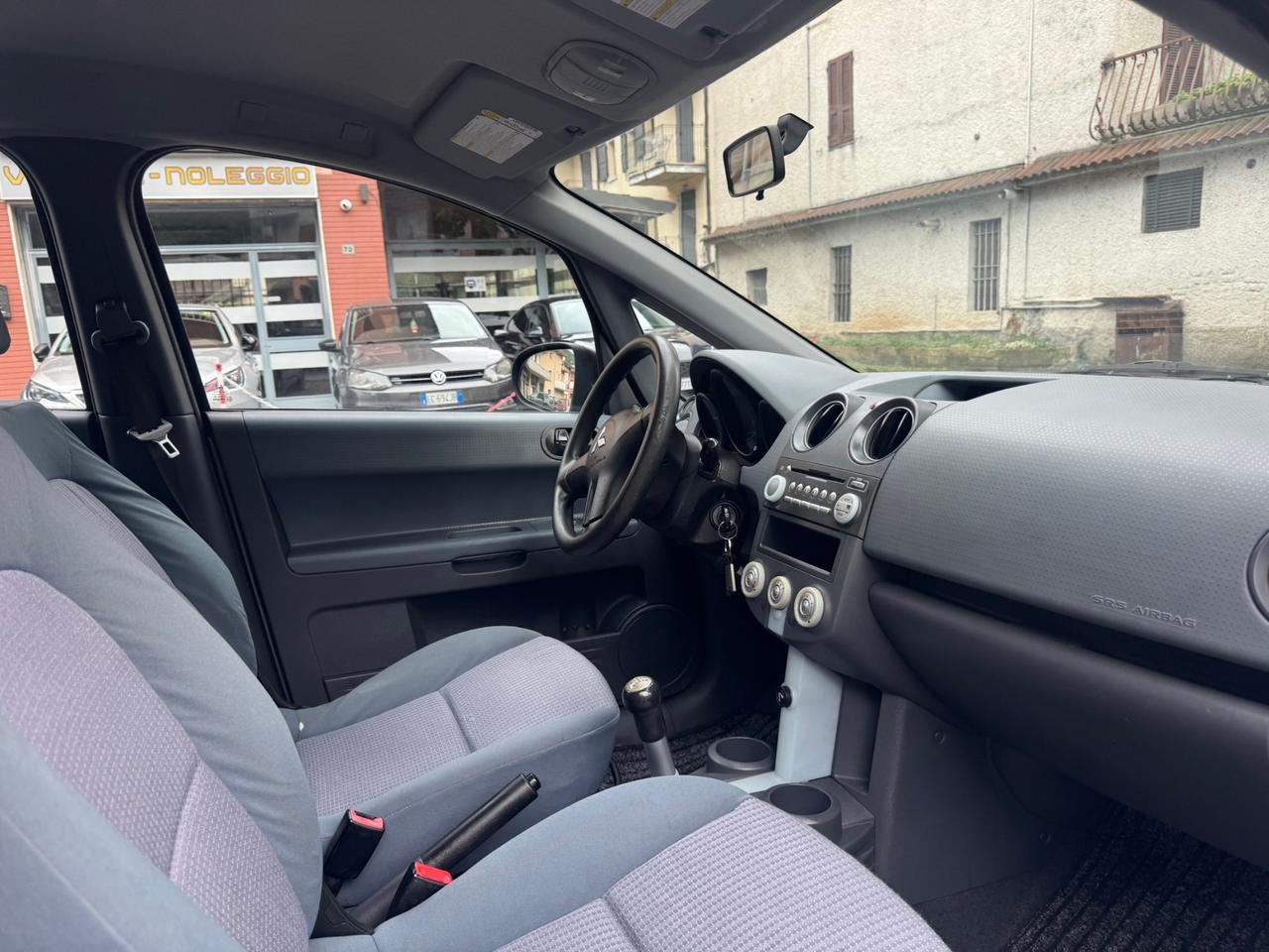 Mitsubishi Colt 1.5 DI-D HP 5p. Instyle