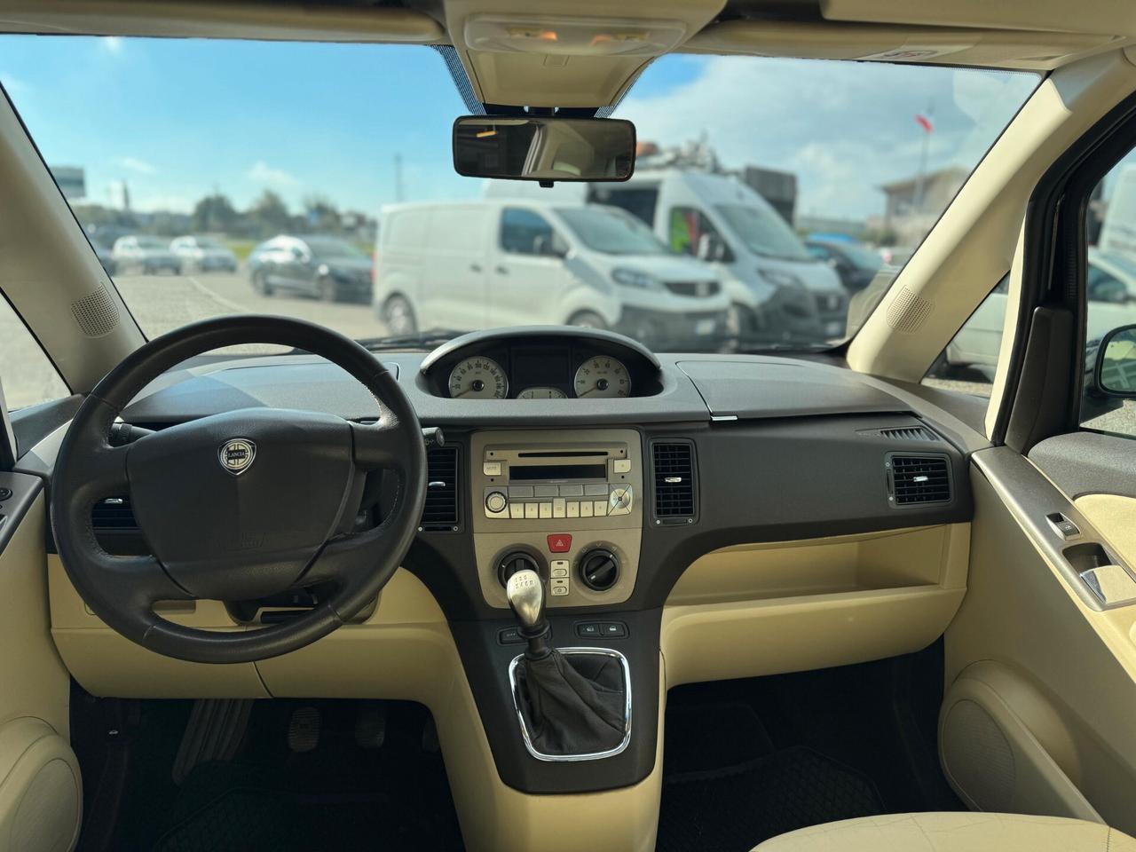 Lancia MUSA 1.4 16V Platino Plus