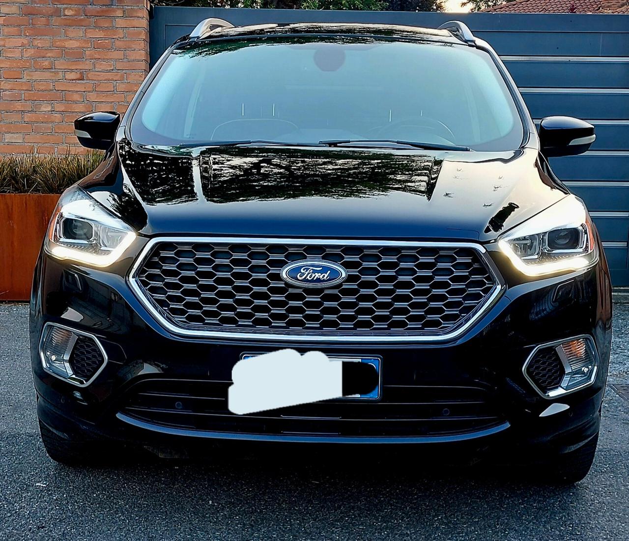 Ford Kuga 2.0 TDCI 150 CV 4WD Vignale euro 6