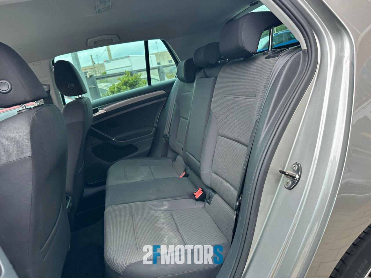 Volkswagen Golf 1.6 TDI DPF 5p. Highline