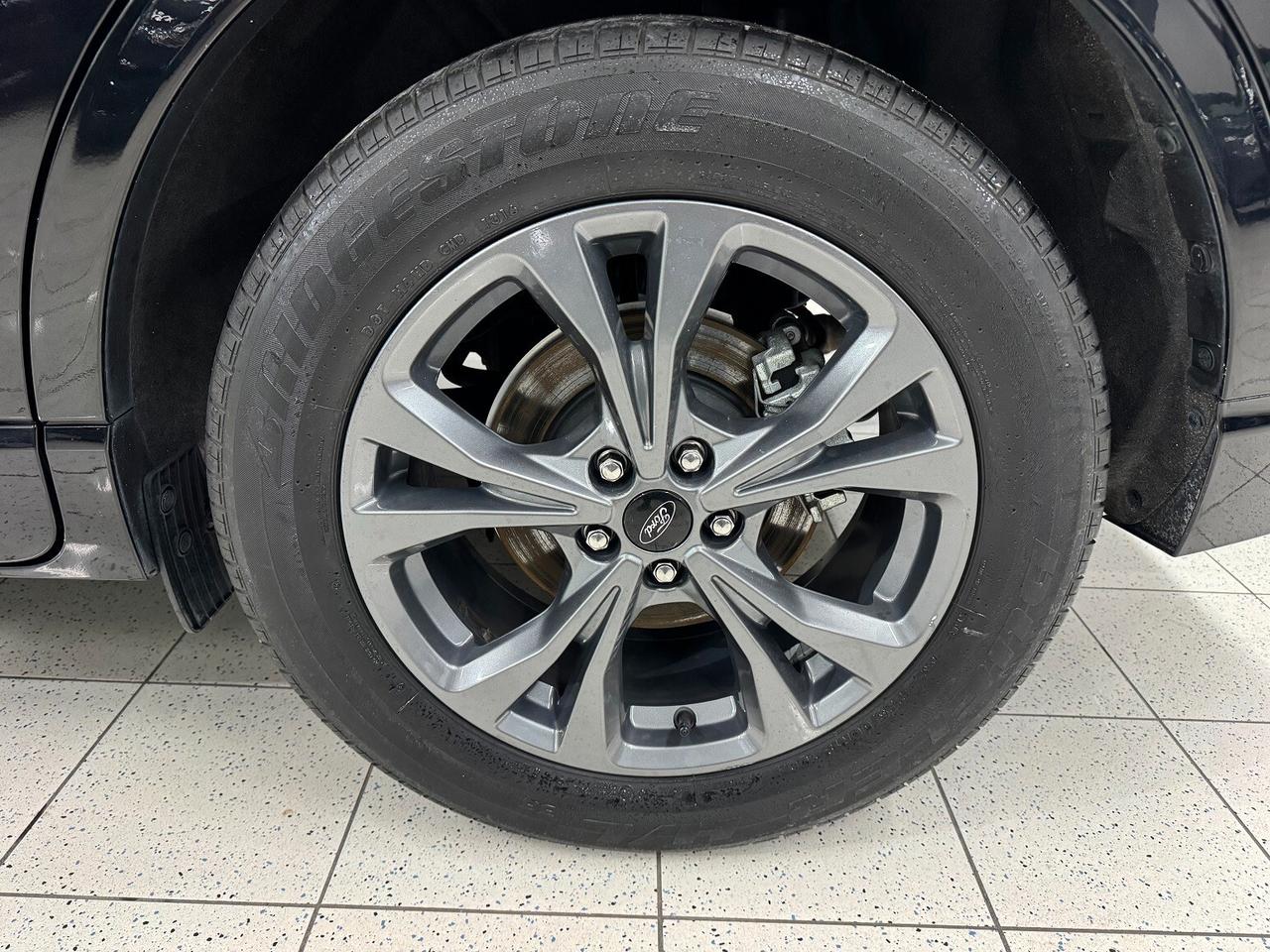 Kuga Hybrid 225CV ST-Line X PORTELLONE ELETTRICO BELLA