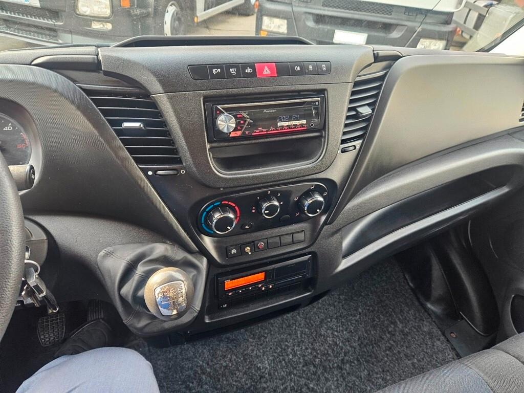 IVECO DAILY 72-150 FRIGO CON PEDANA-2018