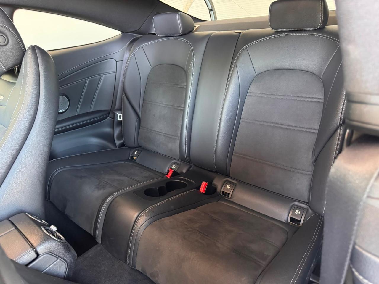 Mercedes-benz C 63 AMG Coupé SERVICE COMPLETO