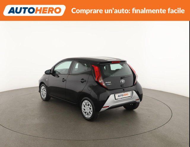 TOYOTA Aygo Connect 1.0 VVT-i 72 CV 5 porte x-play