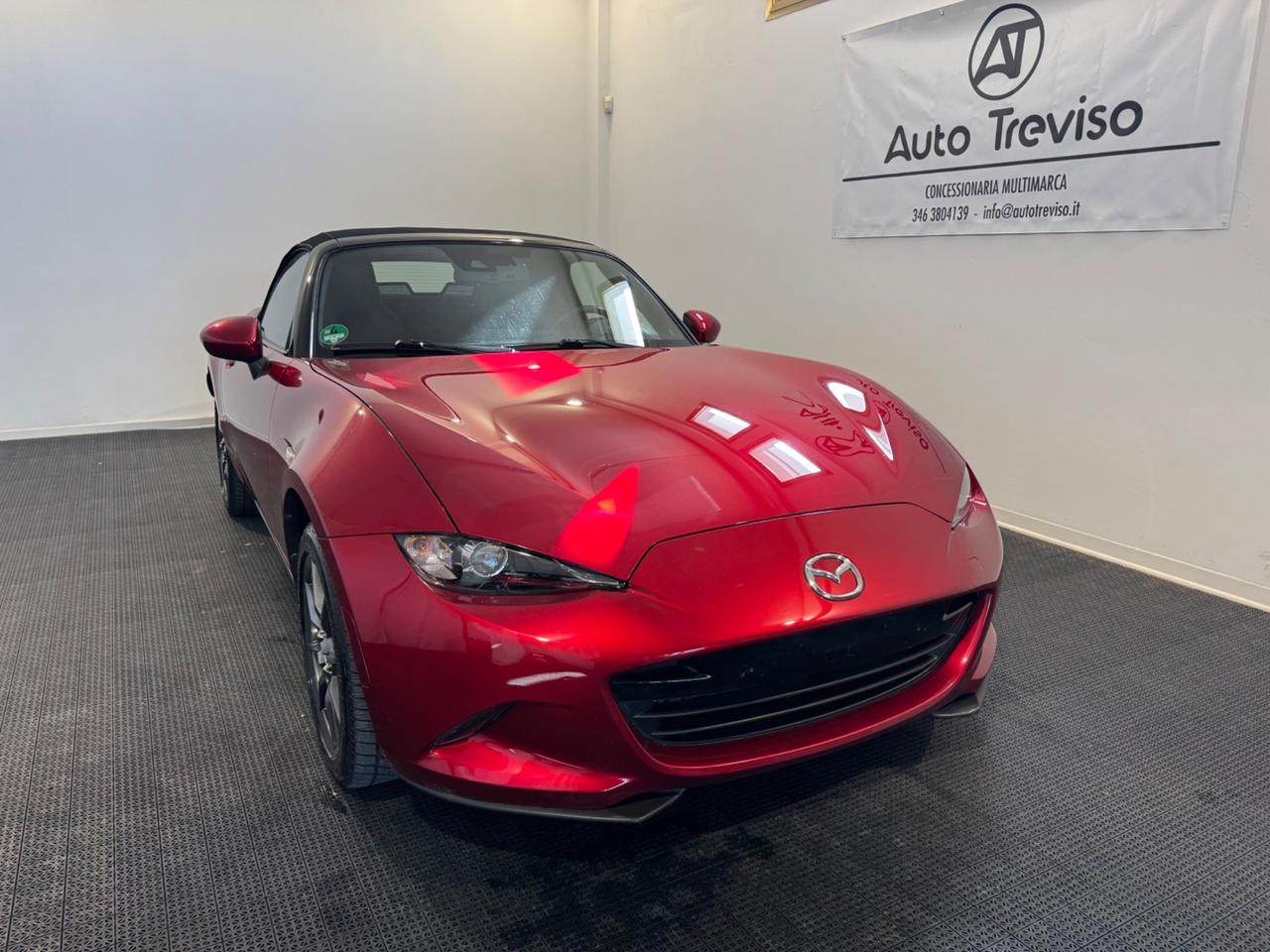 Mazda MX-5 1.5L Skyactiv-G Exceed