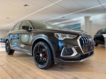 Audi Q3 35 TFSI S-LINE EDITION TOTAL BLACK GANCIOTRAINO