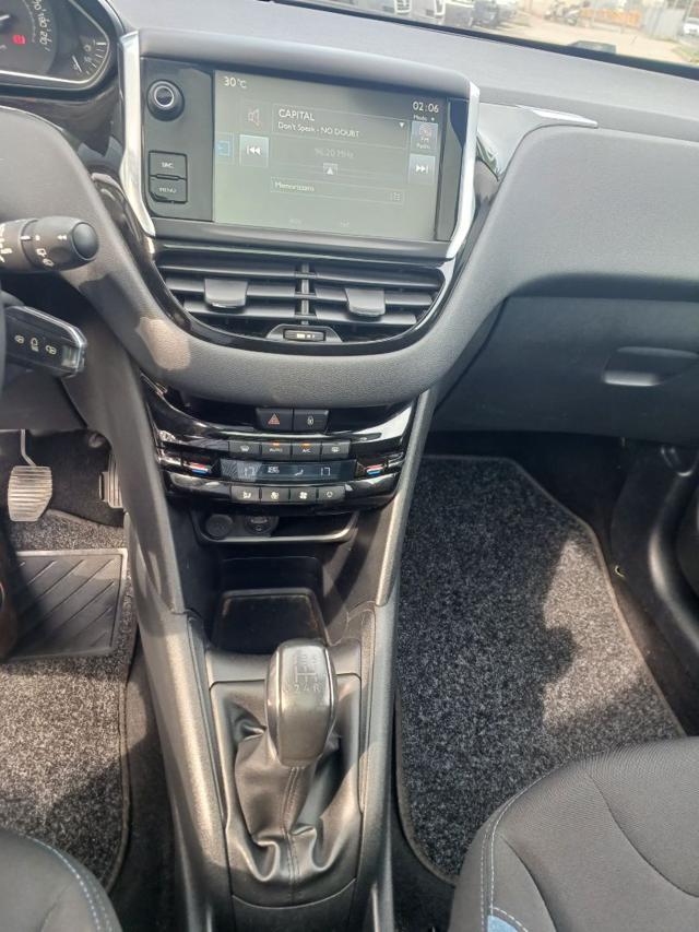 PEUGEOT 208 1° serie PureTech 82 5 porte Allure