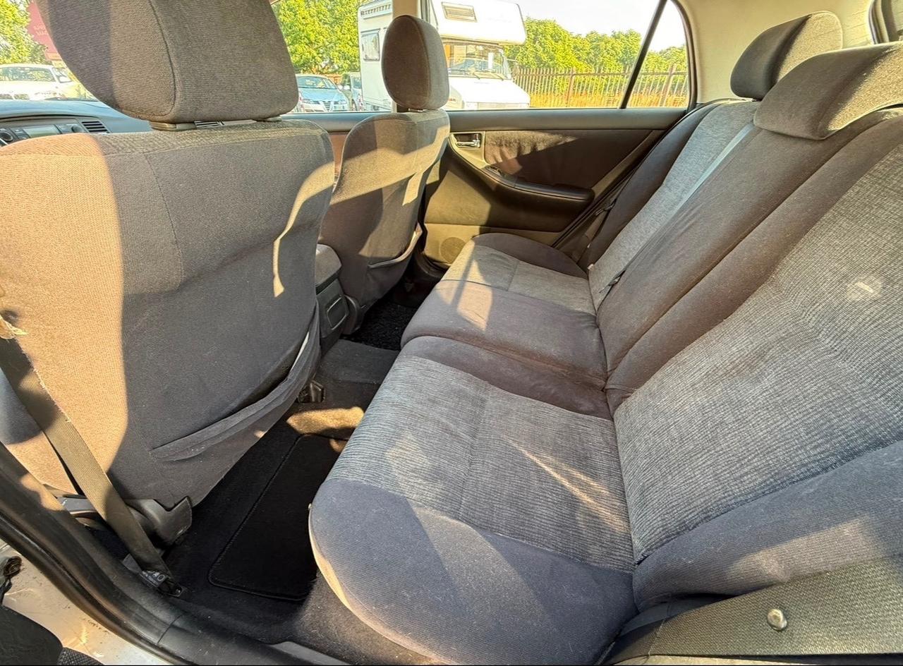 Toyota Corolla 2.0 tdi anno 2004