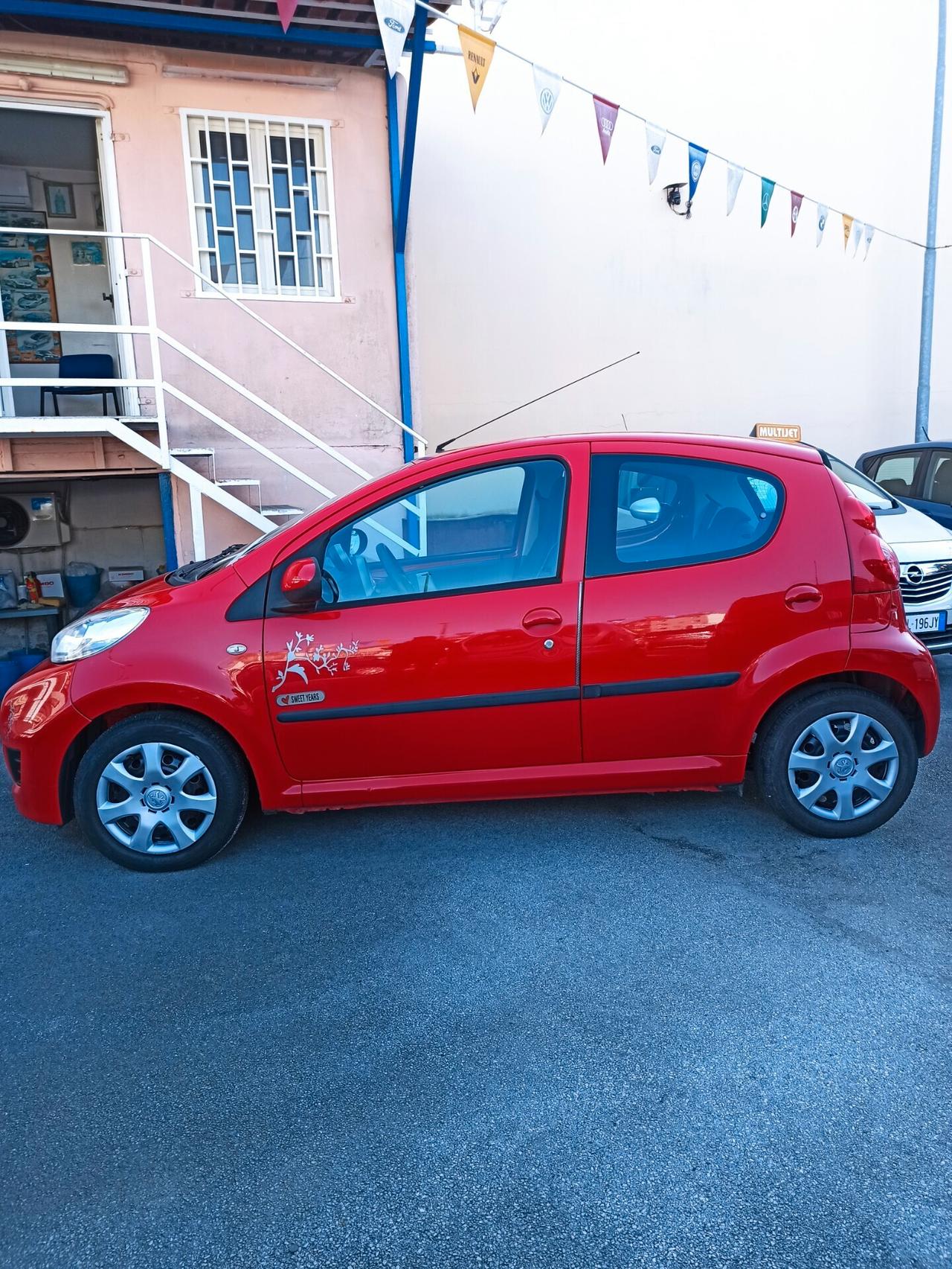 Peugeot 107 1.0 68CV 5p. Sweet Years
