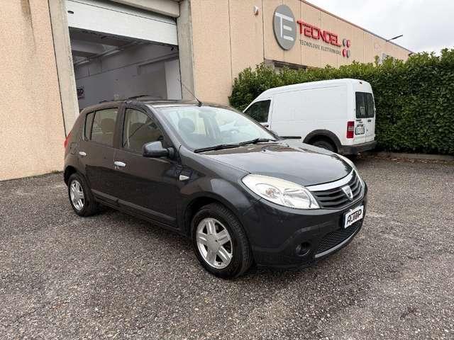 Dacia Sandero 1.4 8V Lauréate