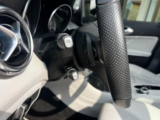 MERCEDES-BENZ GLA 220 Automatic 4Matic