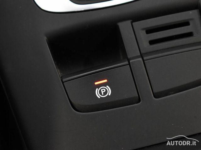 AUDI A3 SPB 2.0 35 TDI S-Tronic Admired S-Line, LED, Navi