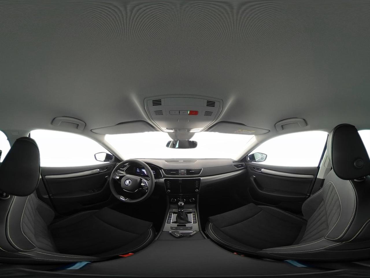 Skoda Superb wagon 2.0 tdi evo scr 150cv style dsg