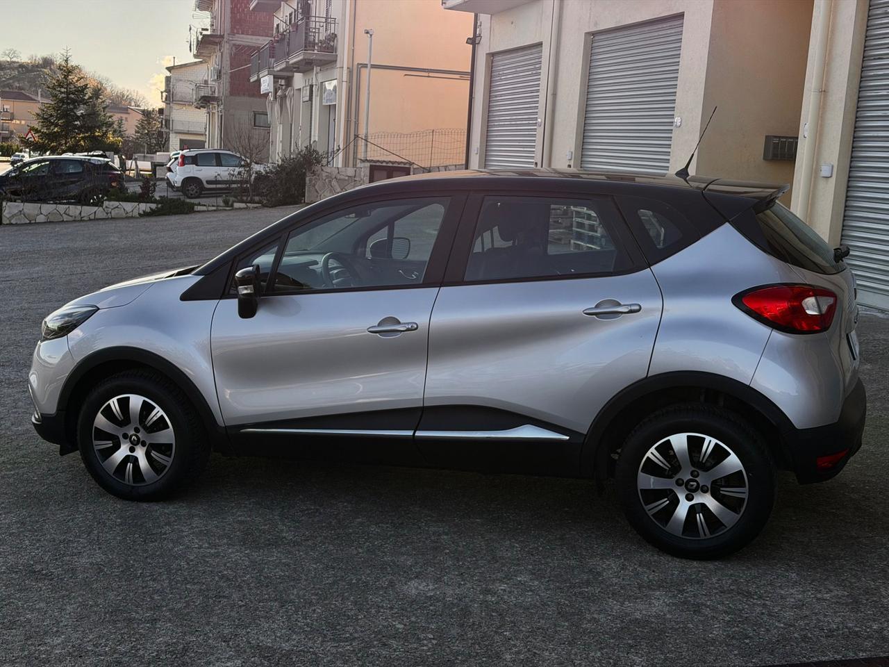 Renault Captur TCe 90 CV Energy Zen