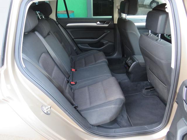 VOLKSWAGEN Passat Variant 1.6 TDI DSG BlueMotion Tech.