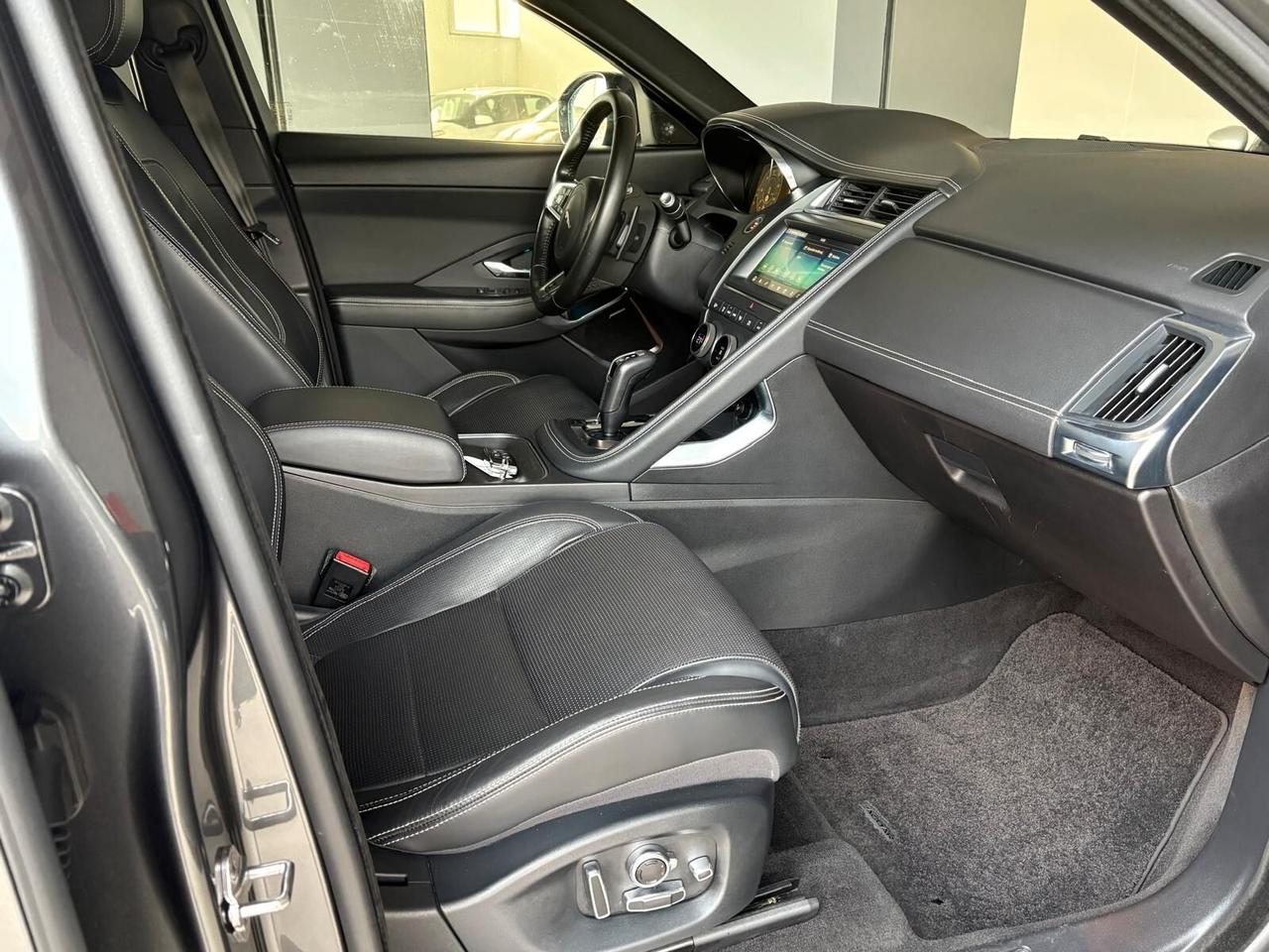 Jaguar E-Pace 2.0 300 CV AWD aut. R-Dynamic HSE