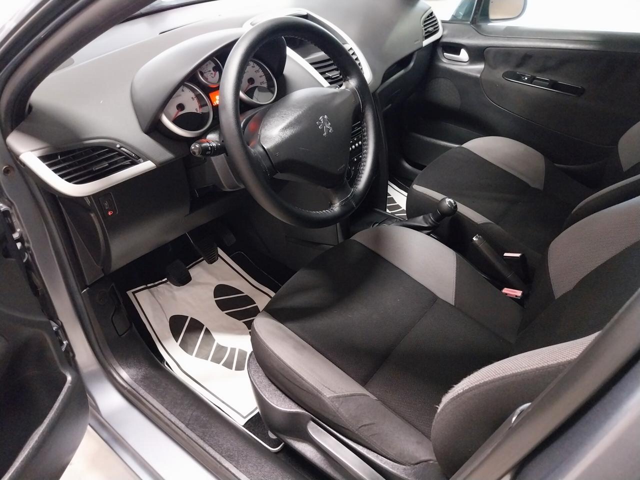 Peugeot 207 1.4 HDi 70CV 5p. Energie Sport - ok neopatentati