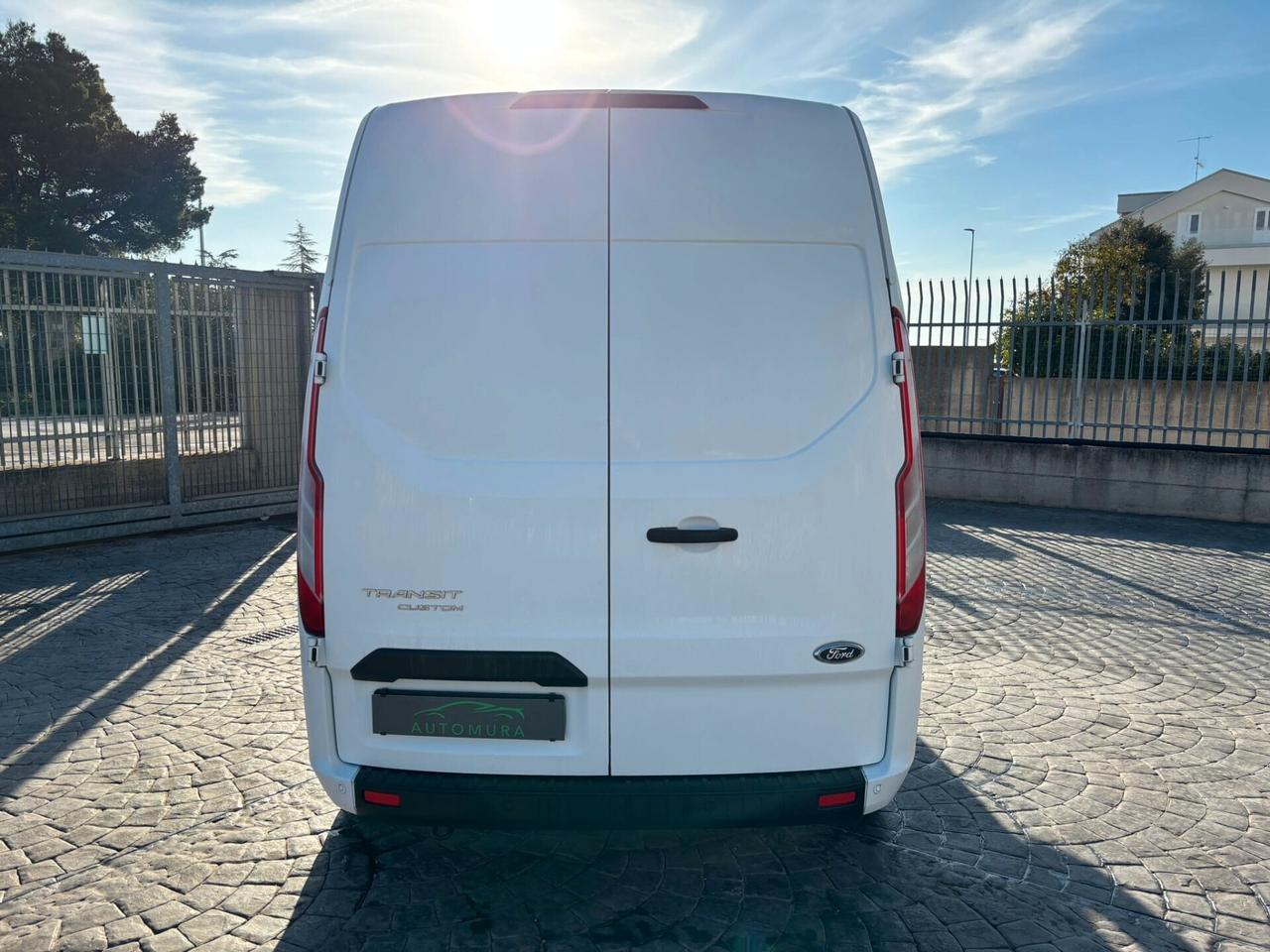 Ford Transit Custom 2.0 EcoBlue 130cv L2H2