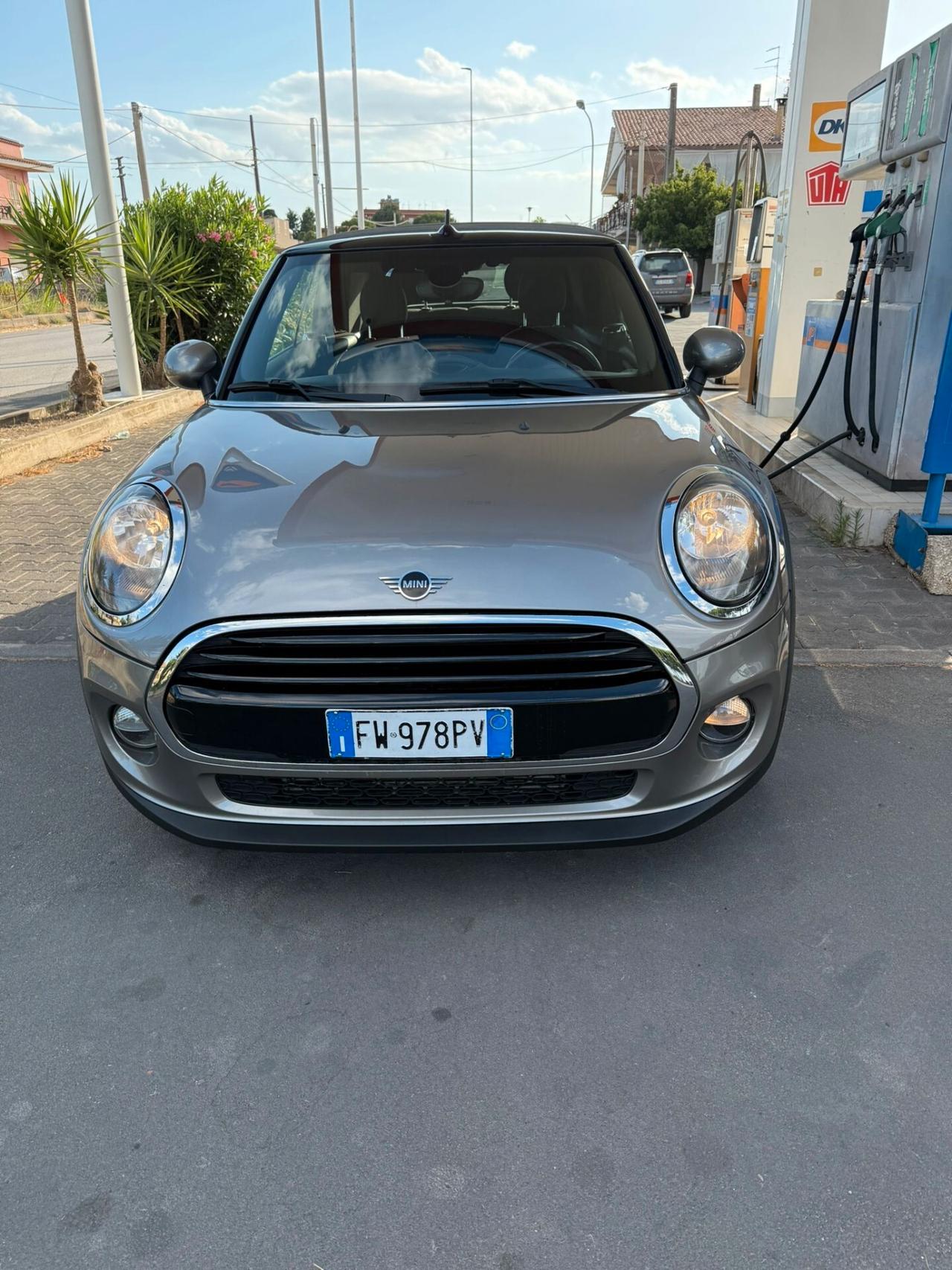 Mini 1.5 Cooper D Cabrio