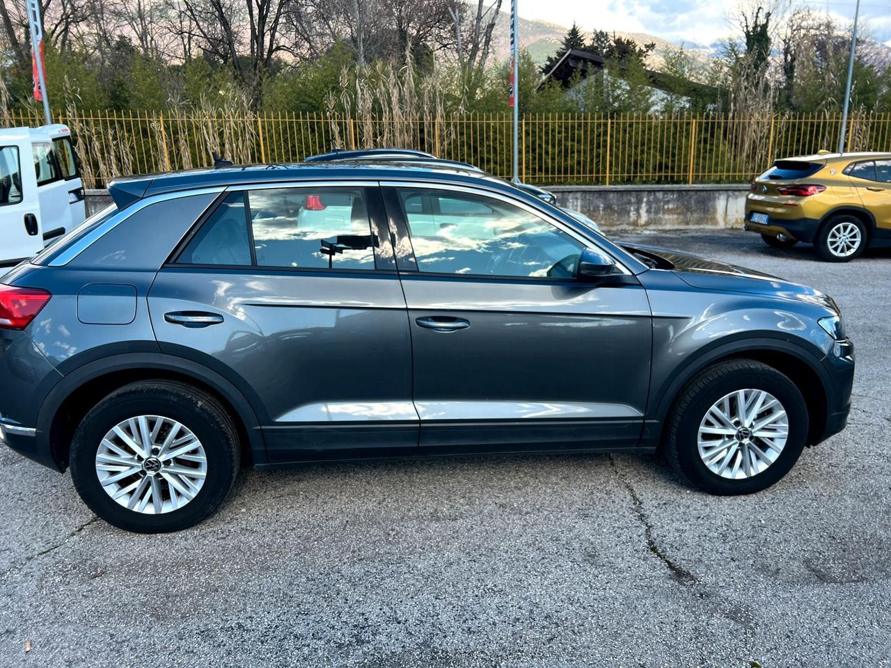 Volkswagen T-Roc 2.0 TDI SCR Business NEO PATENTATI