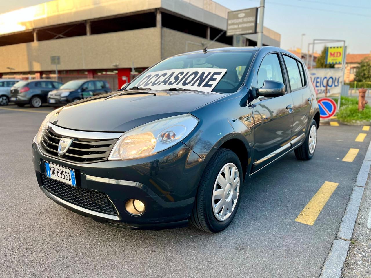 Dacia Sandero 1.4 8V Lauréate