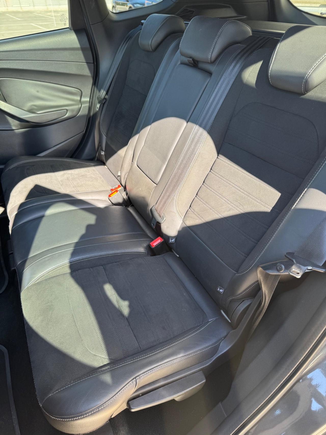 Ford Kuga 2.0 TDCI 180 CV S&S 4WD Powershift ST-Line