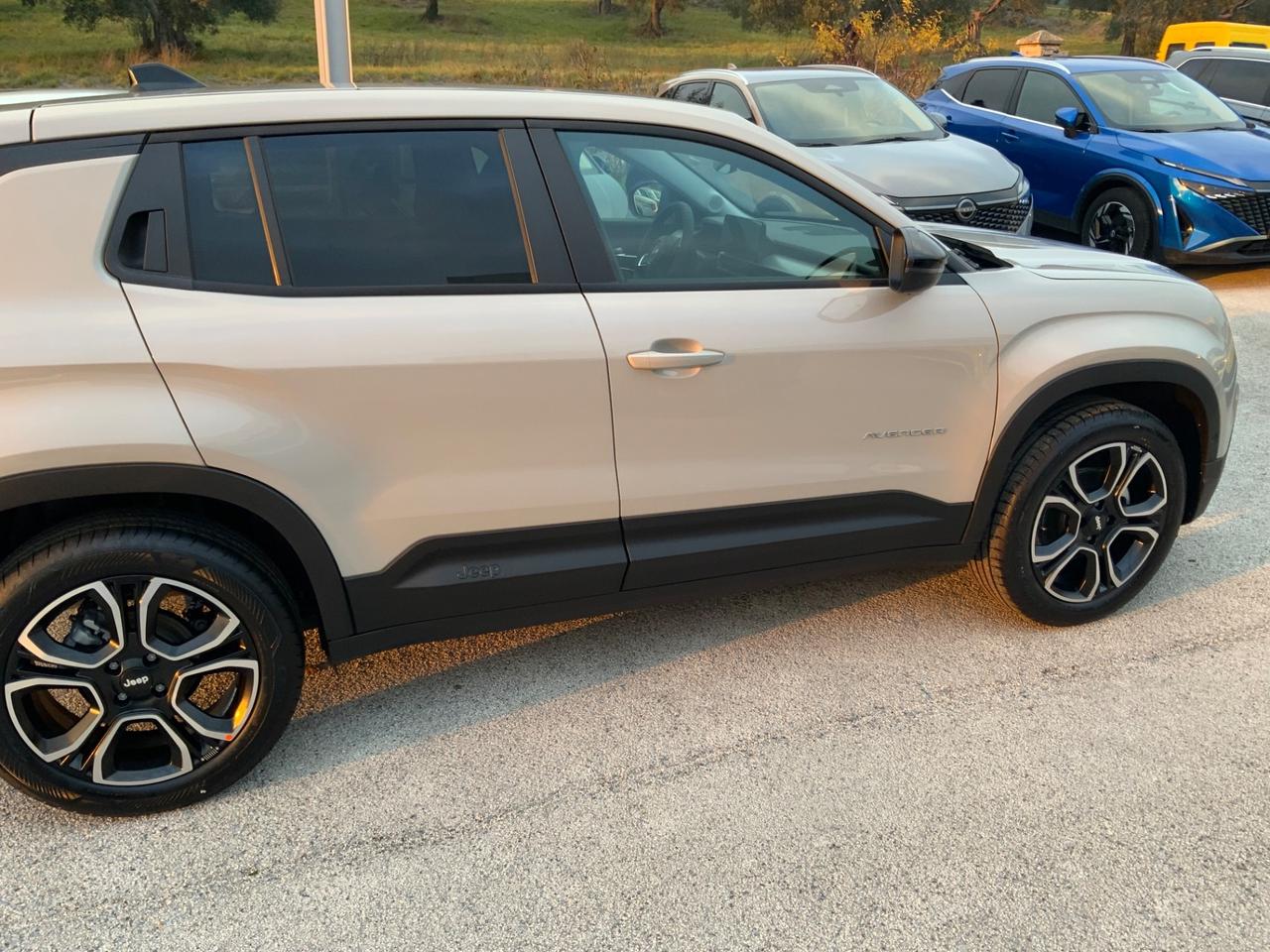 Jeep Avenger 1.2 Turbo 100 CV Summit