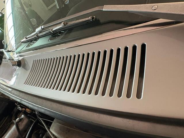 Alfa Romeo Alfetta scudo stretto prima serie 1800 iscritta ASI