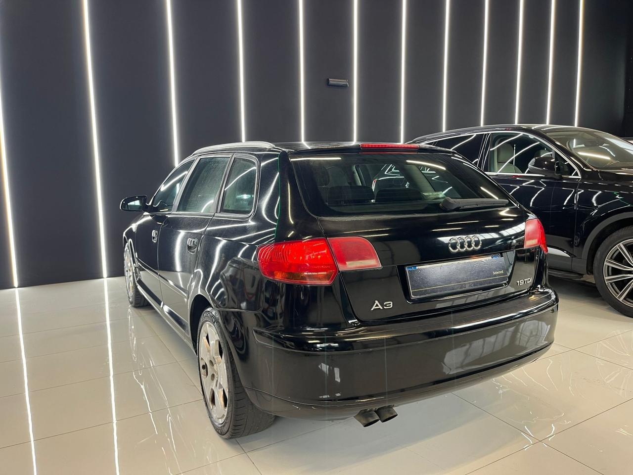 Audi A3 1.9 TDI F.AP. Ambition 105Cv OK NEOPATENTATI