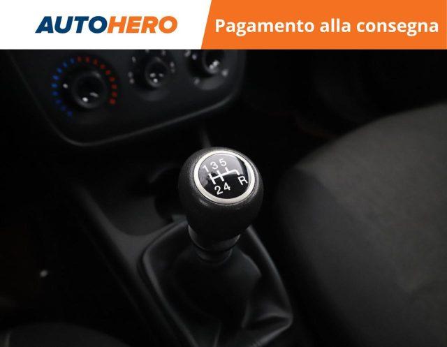 FIAT Punto 1.2 8V 5 porte Street