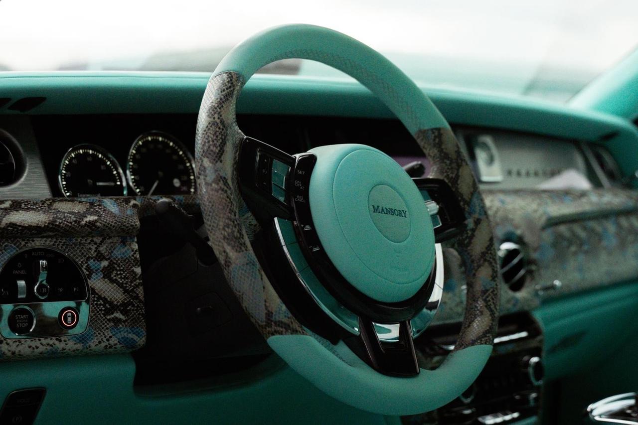 Rolls Royce Phantom 6.7 EWB