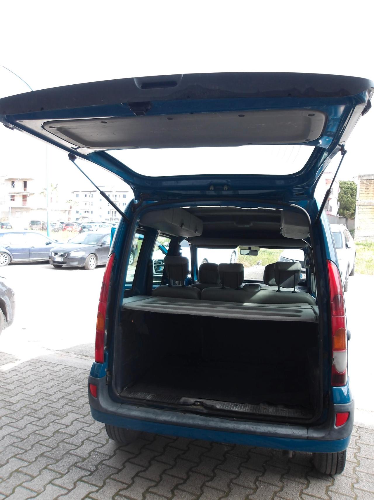 Renault Kangoo 1.5 dci Ice 80cv