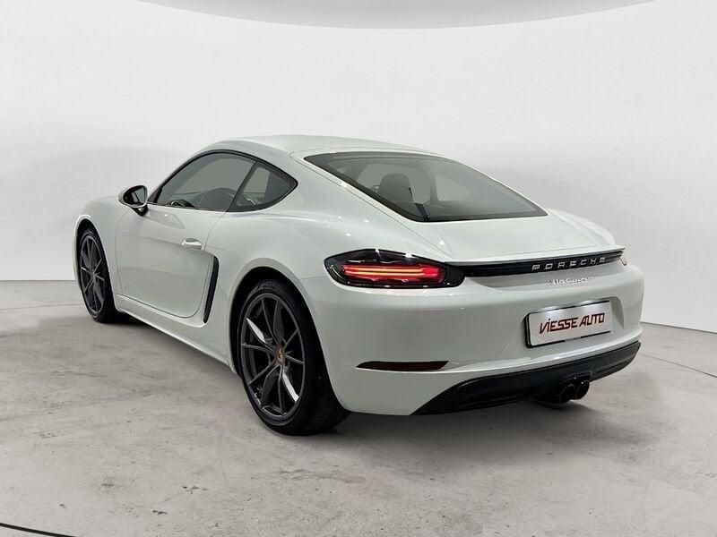 Porsche 718 2.0 Cayman