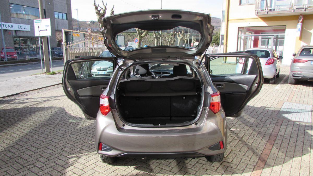 TOYOTA - Yaris - 1.0 5p. Business
