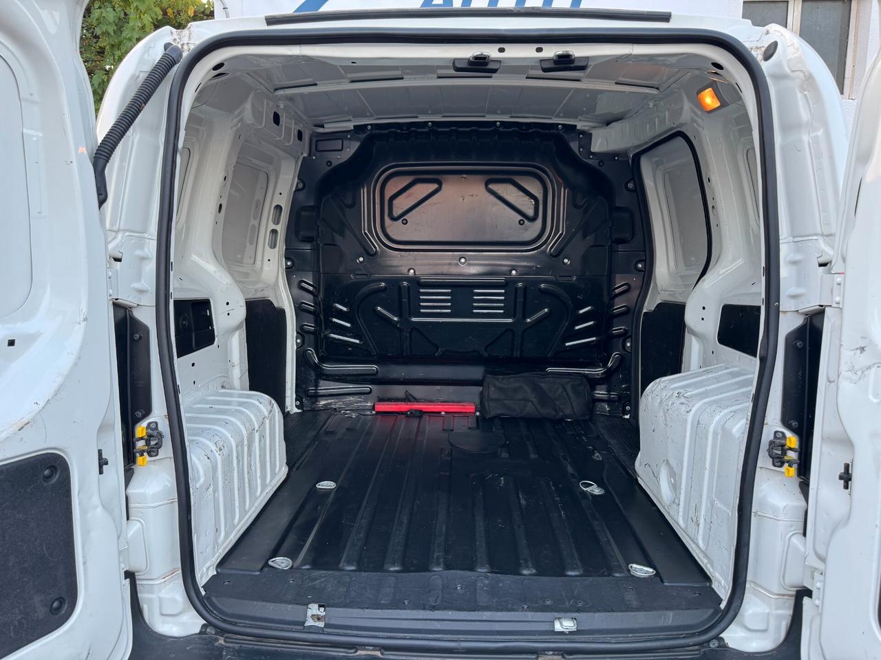 Fiat Fiorino 1.3 MJT 95CV Cargo SX