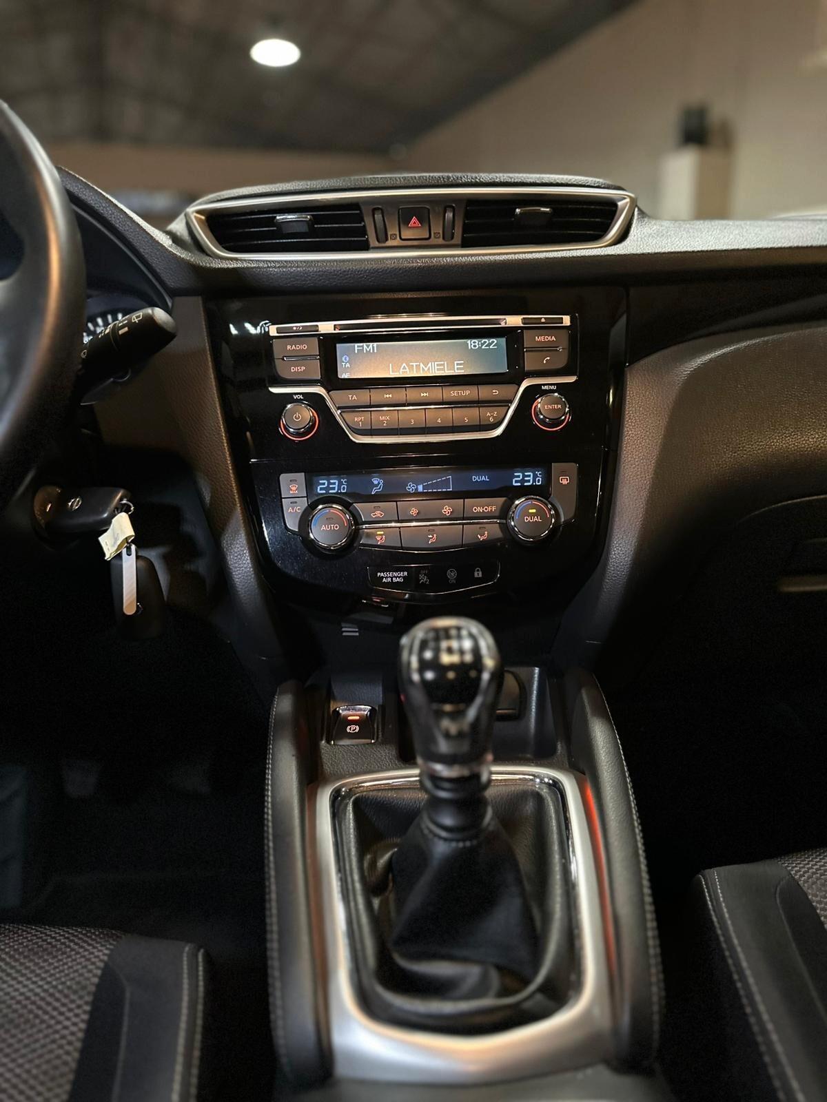 Nissan Qashqai 1.5 dCi DPF Tekna