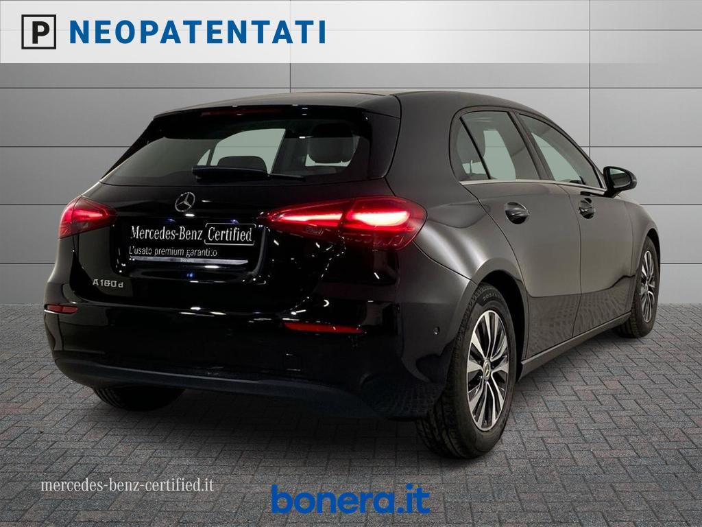 Mercedes Classe A 180 180 D Advanced 8G-DCT
