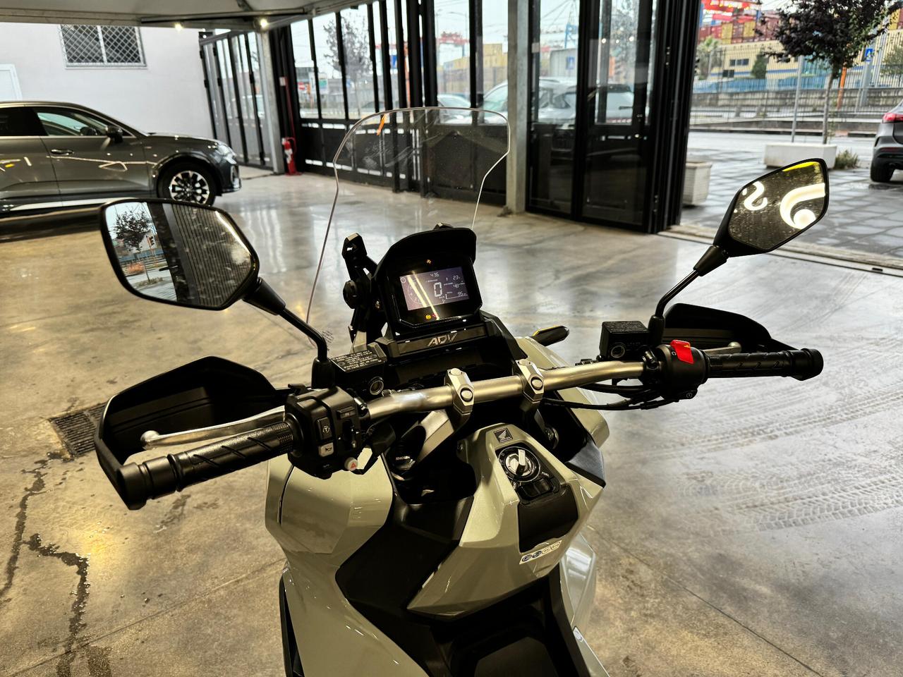 Honda ADV 350 2025